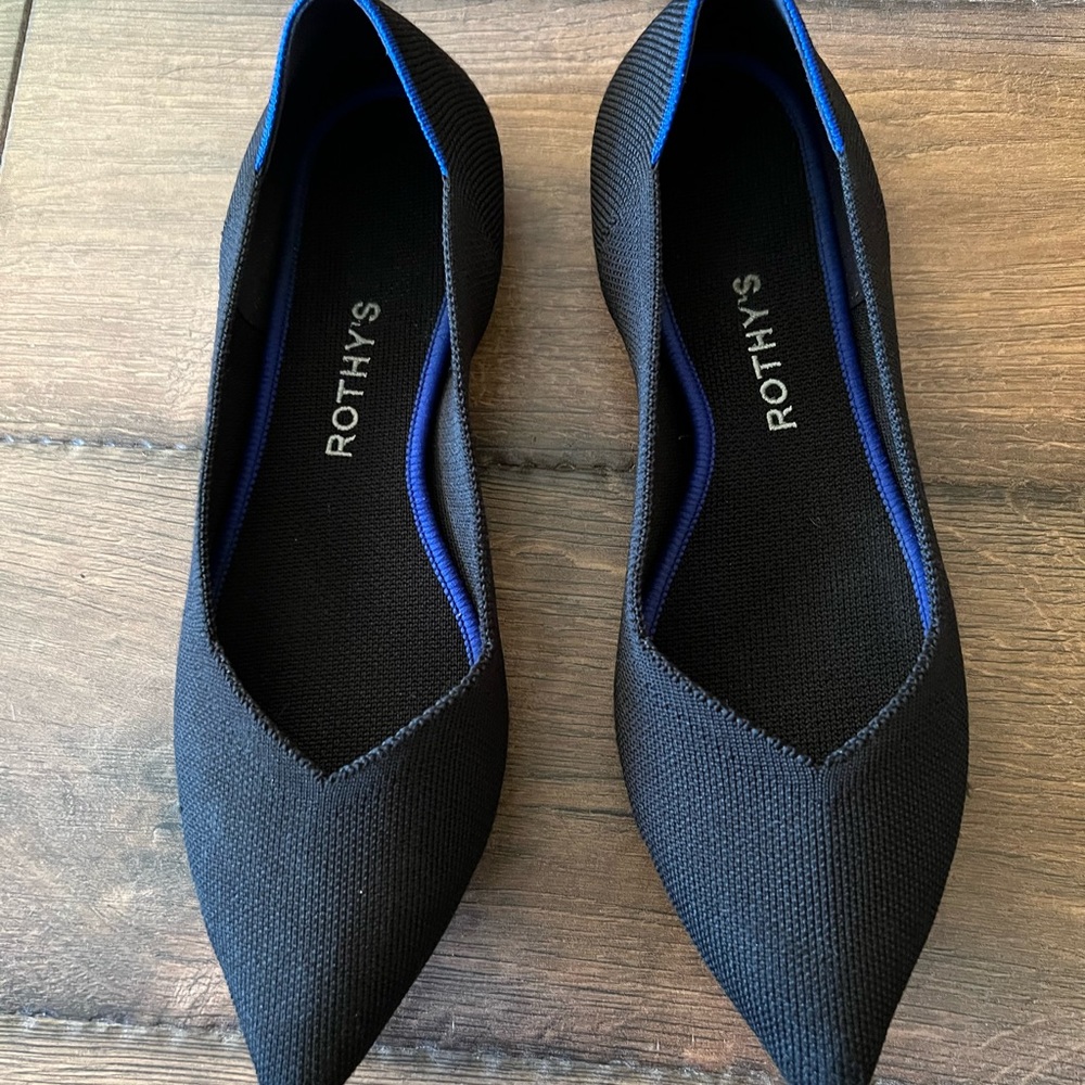 Rothy’s point flats size 10.5